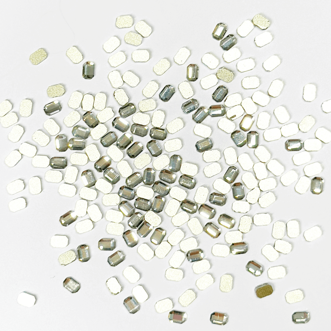 Emerald Shape - 2.5mm x 4mm - NHF Flatback Rhinestone