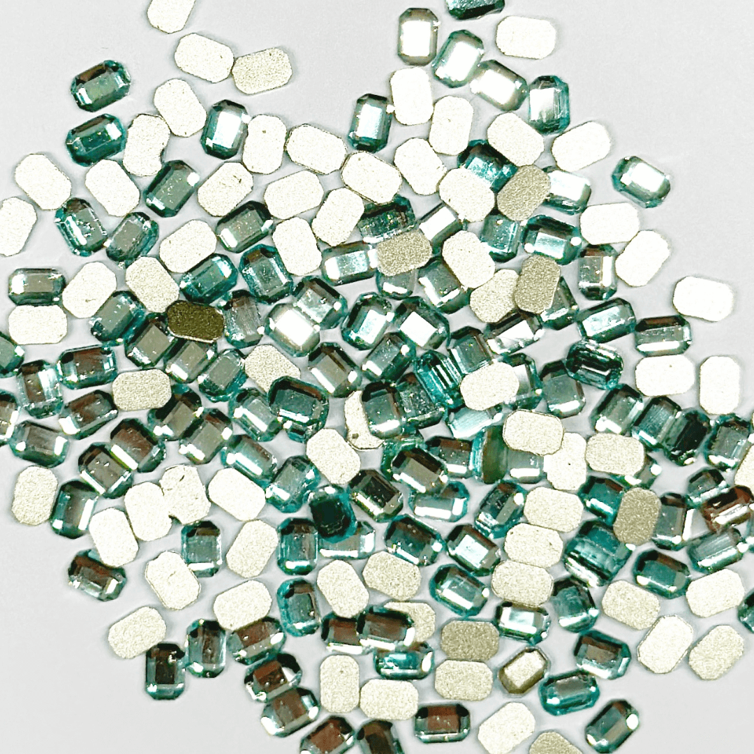 Emerald Shape - 2.5mm x 4mm - NHF Flatback Rhinestone